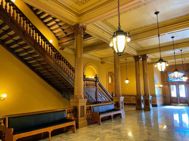 abrillantado y pulido de columnas en malaga